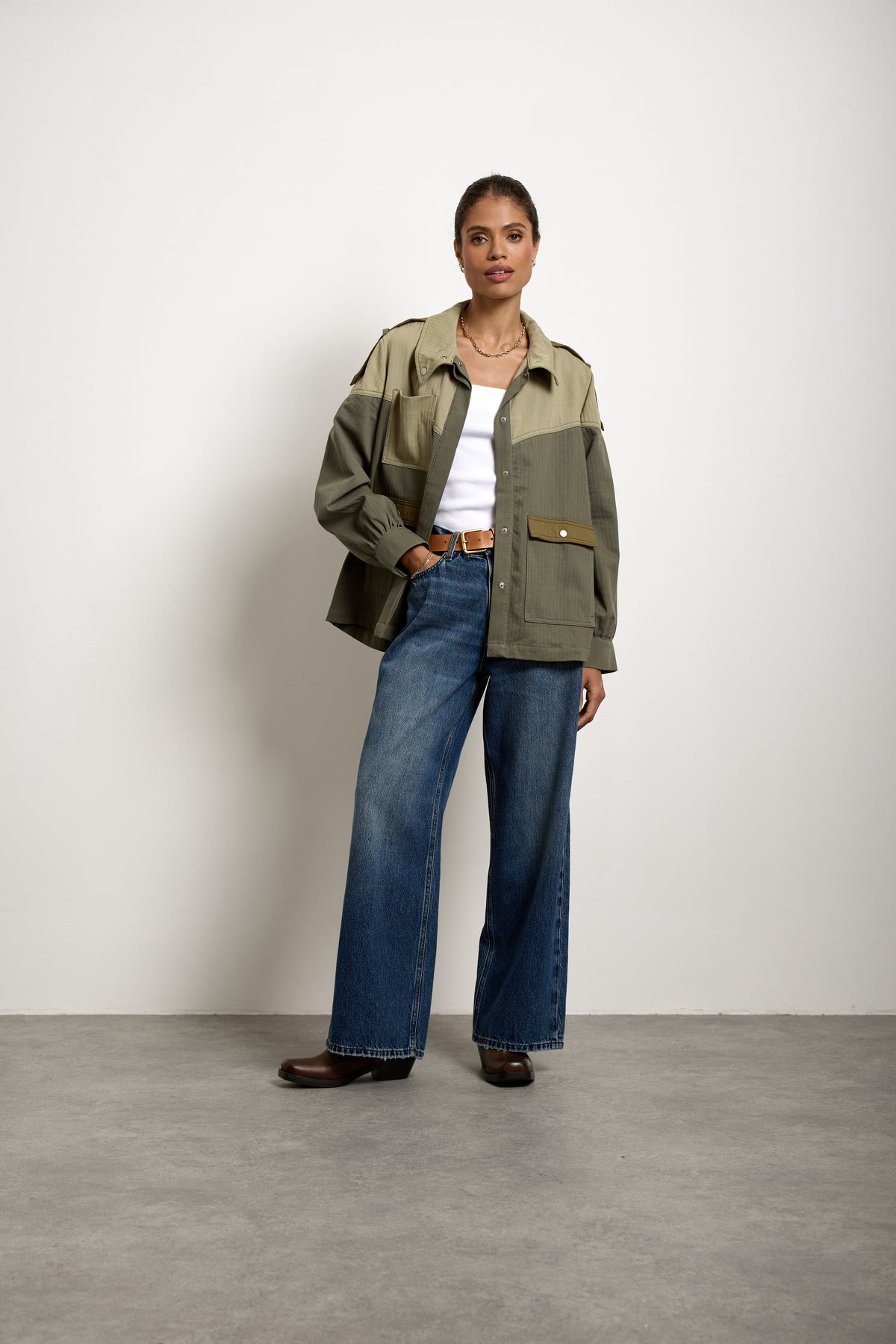 Bowie Jacket In Khaki - seventy + mochi