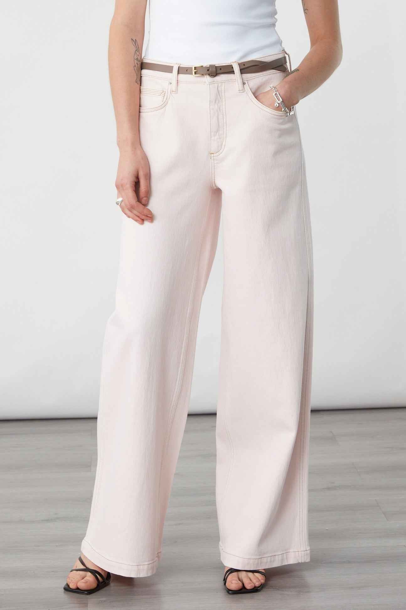 Bay Jean In Blush Regular