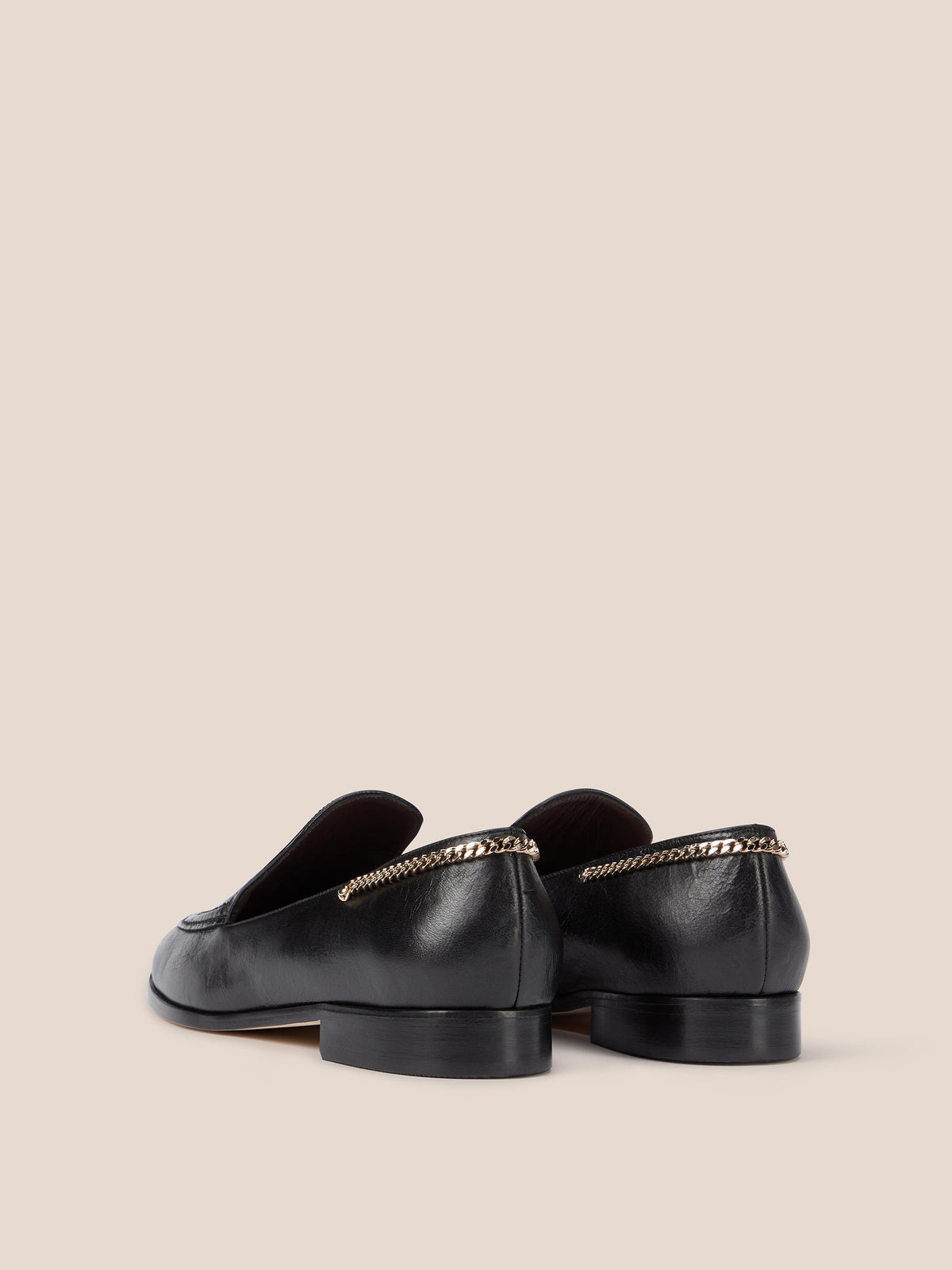 Hawthorn Black