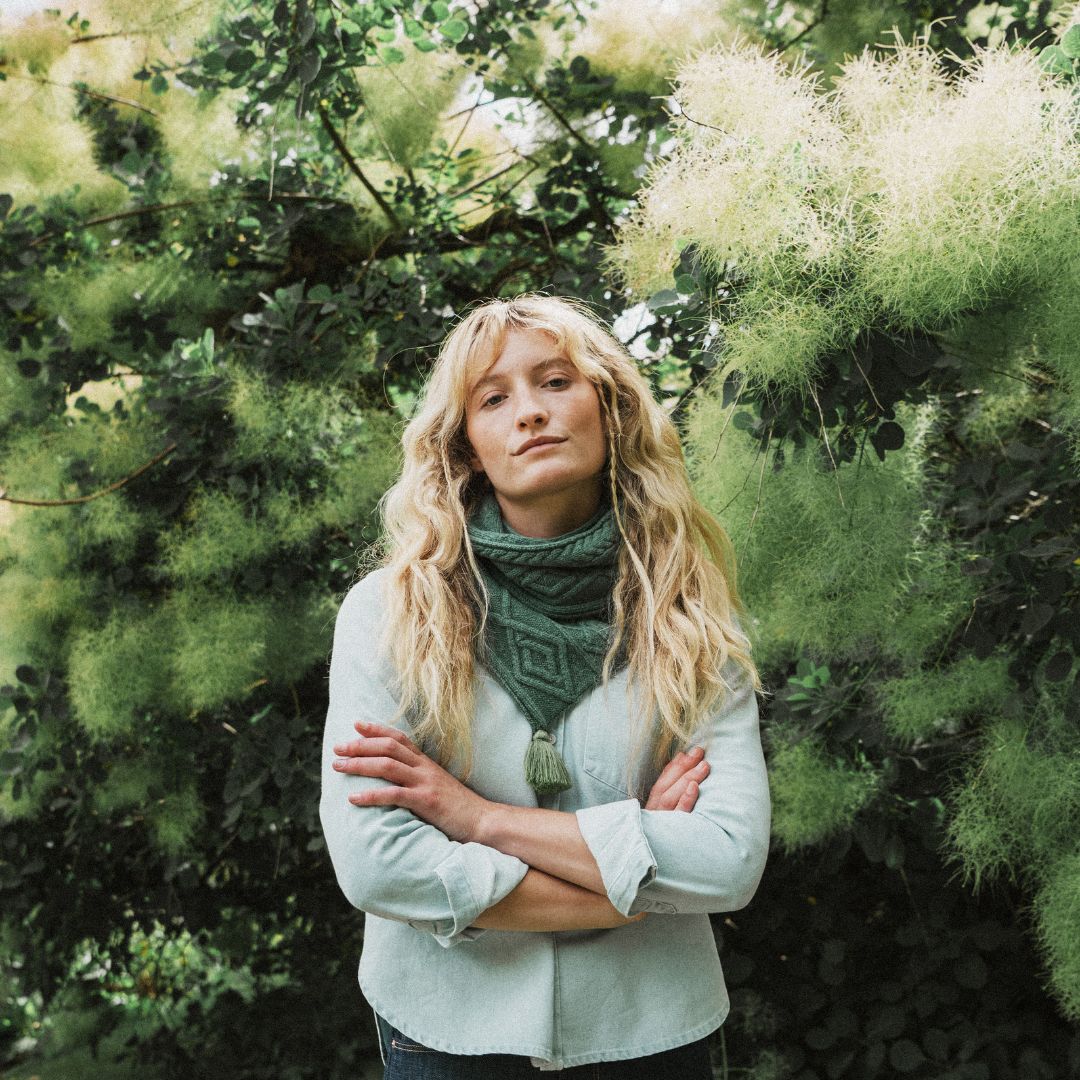 Coombe Cable Twisted Snood | Sage