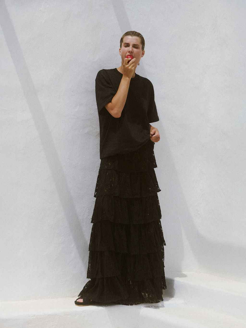 LACE UNTAMED SOUL SKIRT - BLACK