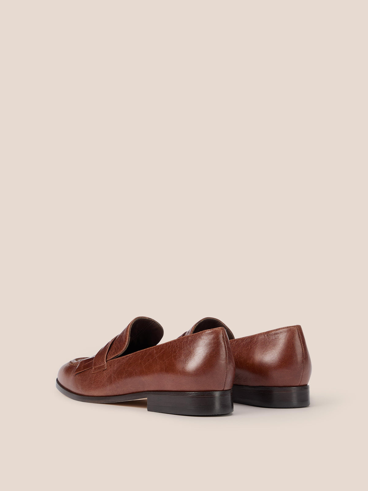 Damson Tan