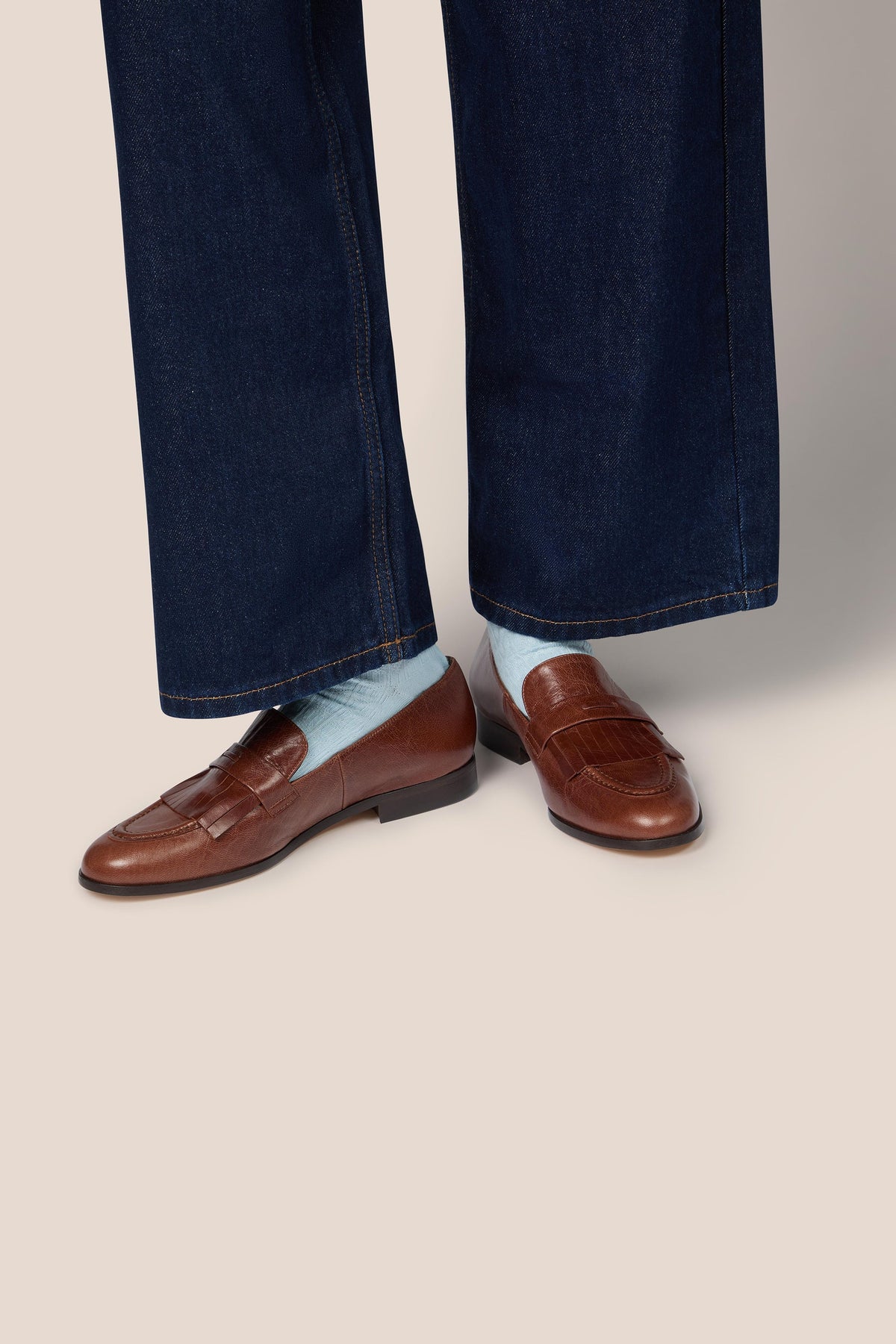 Damson Tan