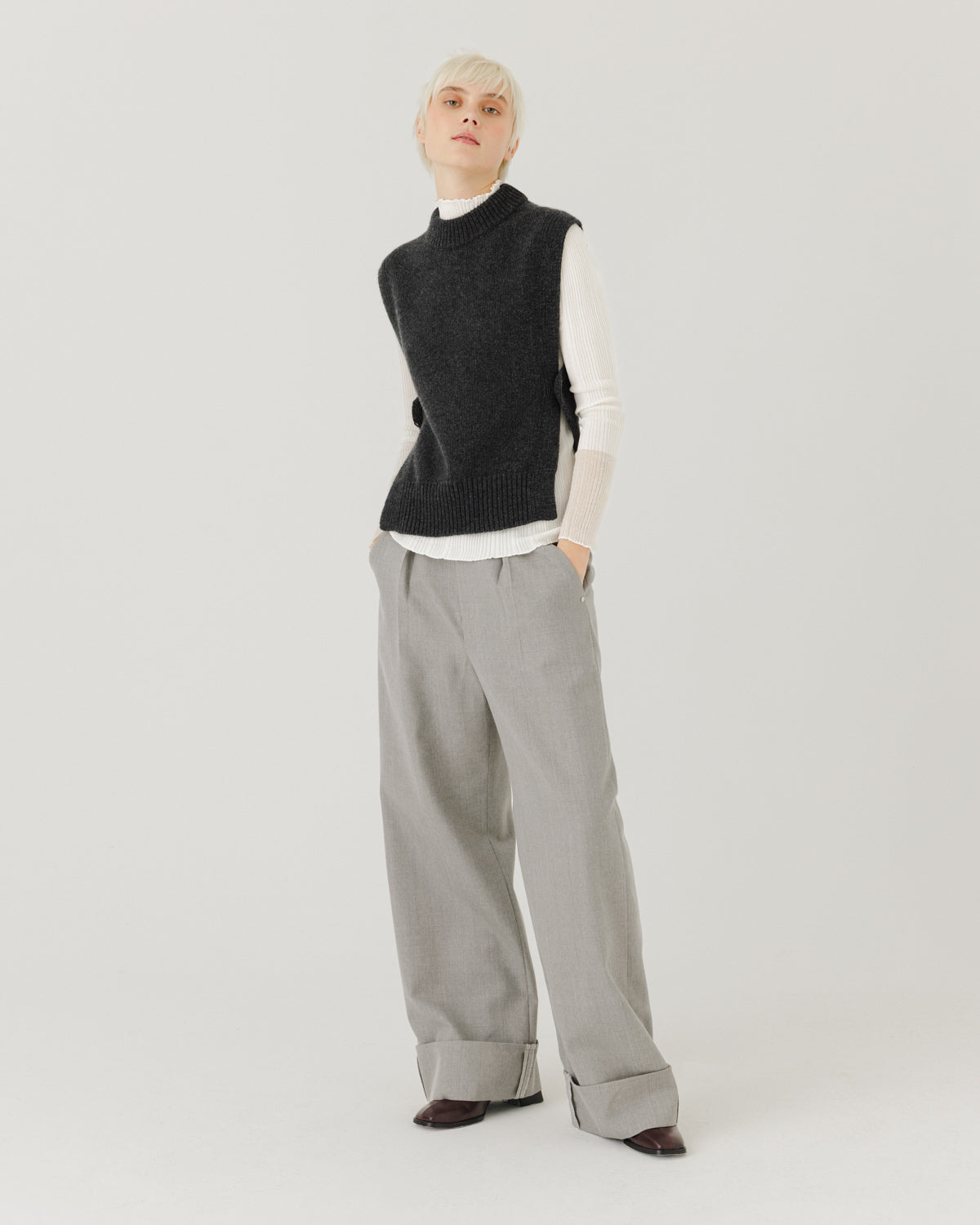 Giria: Charcoal Wool Vest