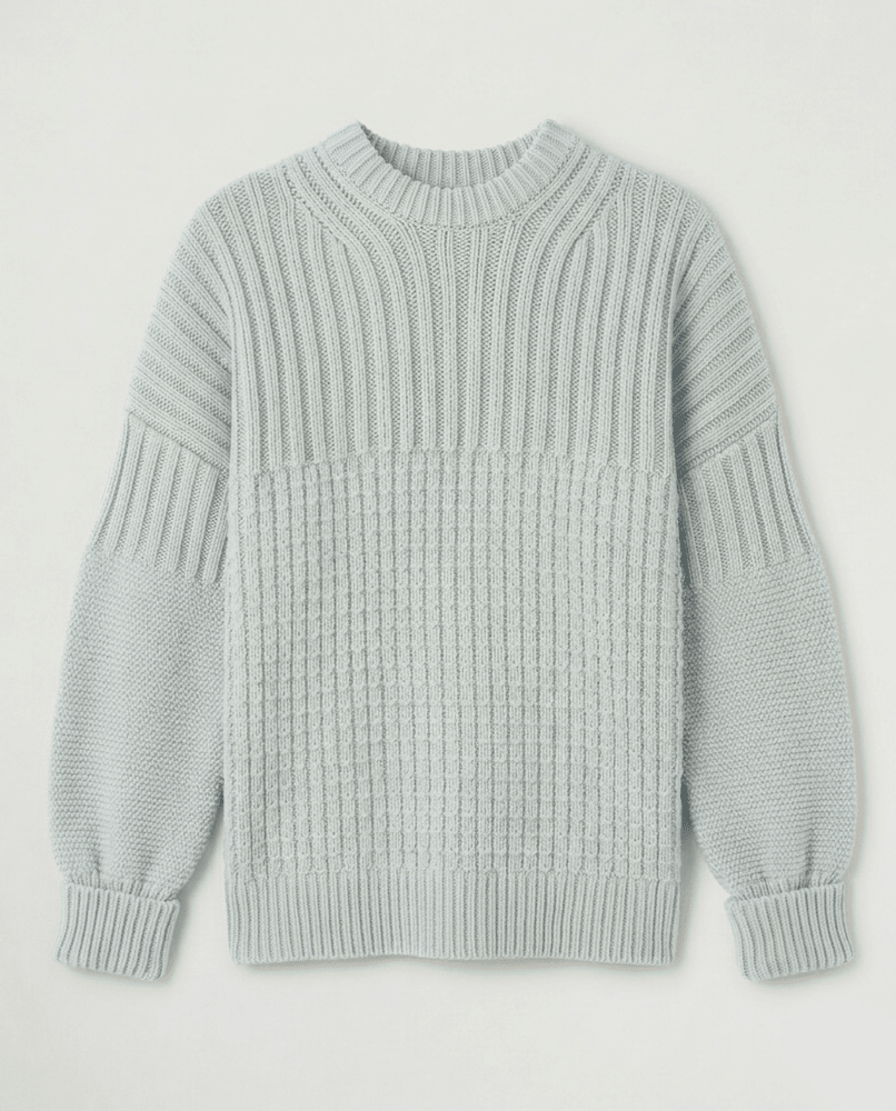 Delčia: Dew Cotton Sweater & Shorts Set